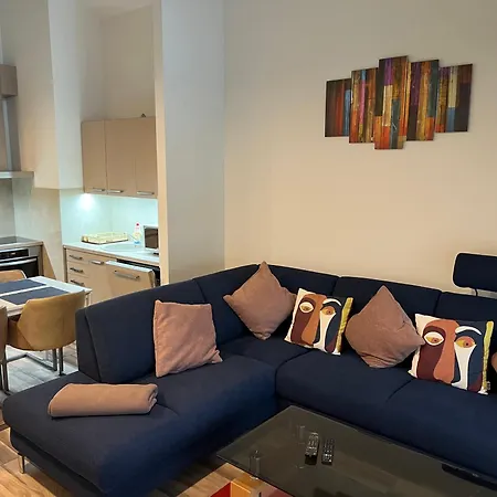 Jada Lakas Keszthely