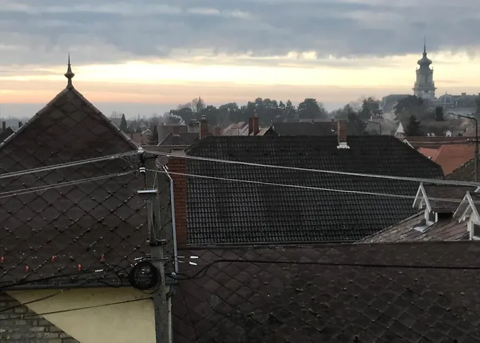 Appartement Jada Lakas *